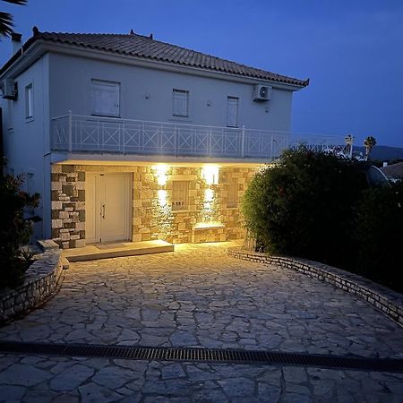 Luxurious Villa In Peloponnese With Swimming Pool Kamaria  Екстер'єр фото
