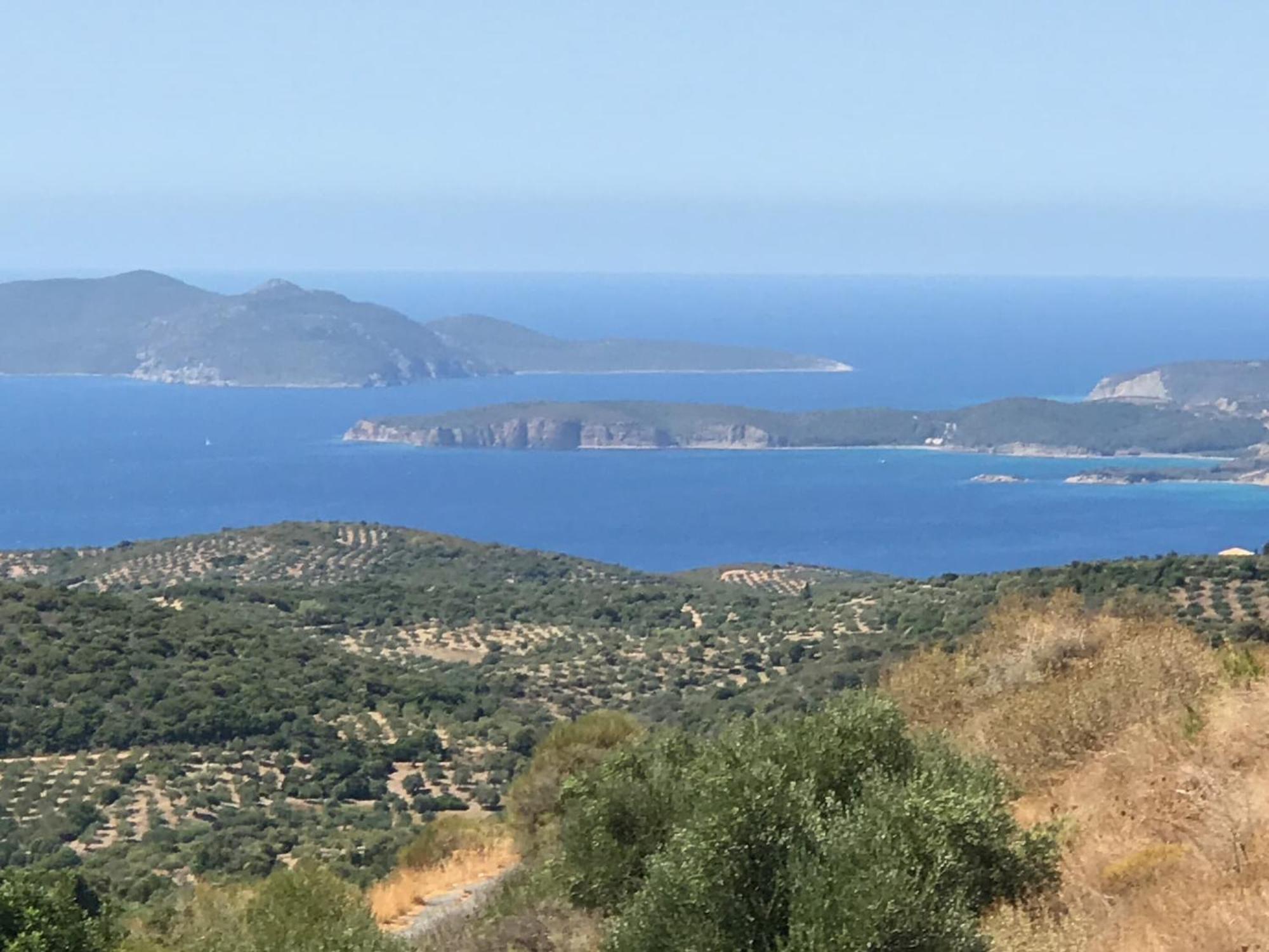 Luxurious Villa In Peloponnese With Swimming Pool Kamaria  Екстер'єр фото