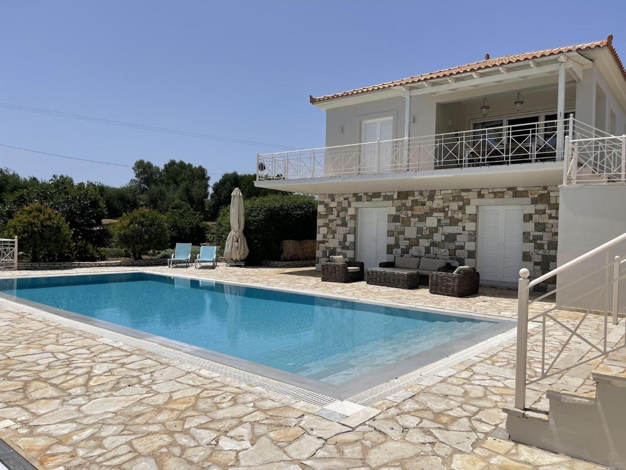 Luxurious Villa In Peloponnese With Swimming Pool Kamaria  Екстер'єр фото